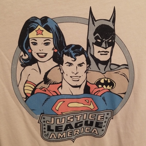 Justice League Baseball Style Top in Size Medium - Picture 4 of 7